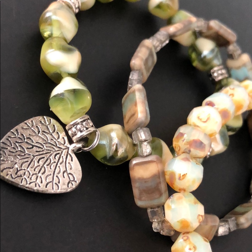 GENUINE POLISHED STONE BRACELETS W/CHARM - Picture 5 of 16